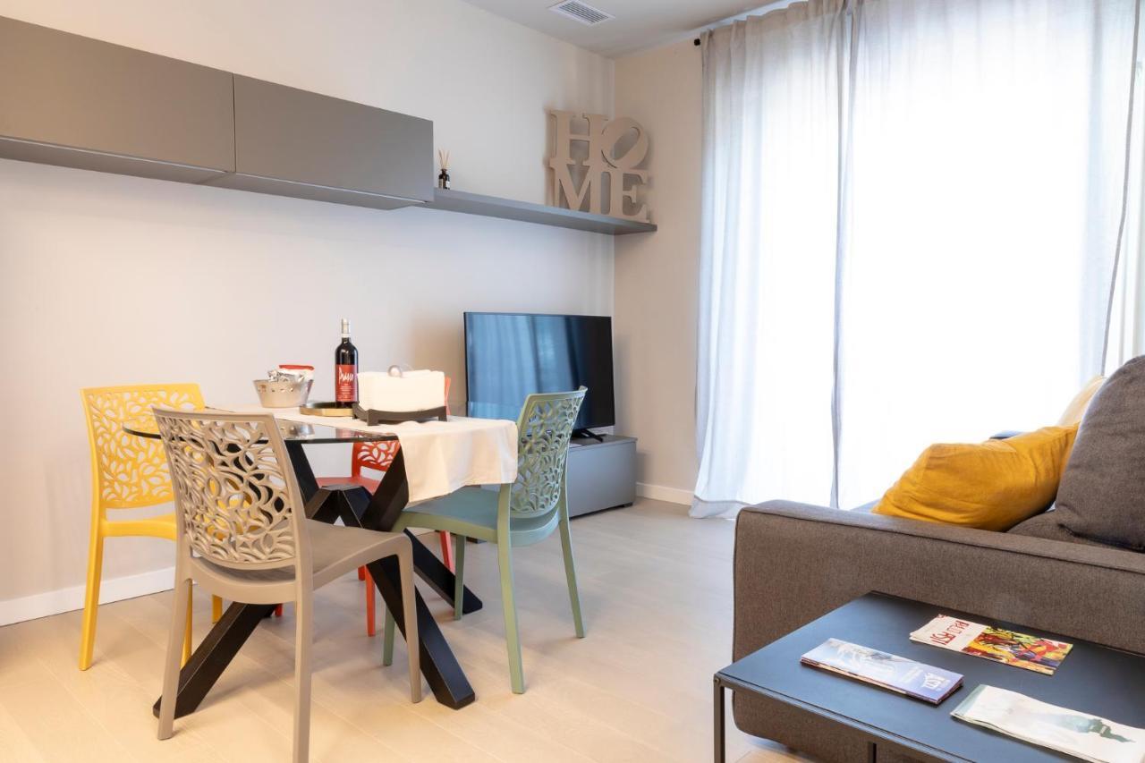 אסטי Aro Design Suite מראה חיצוני תמונה