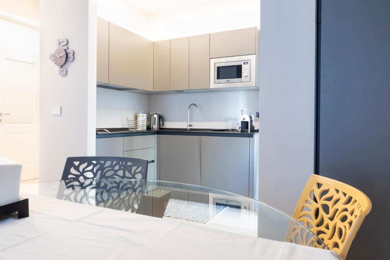 אסטי Aro Design Suite מראה חיצוני תמונה